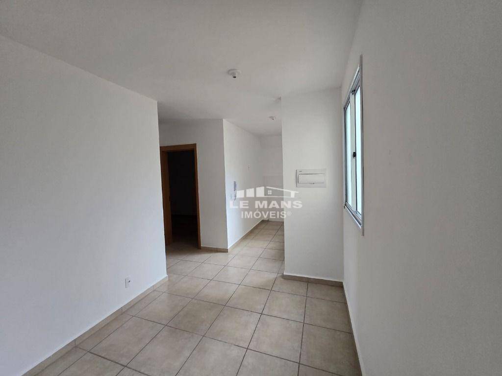 Apartamento, 2 quartos, 45 m² - Foto 2