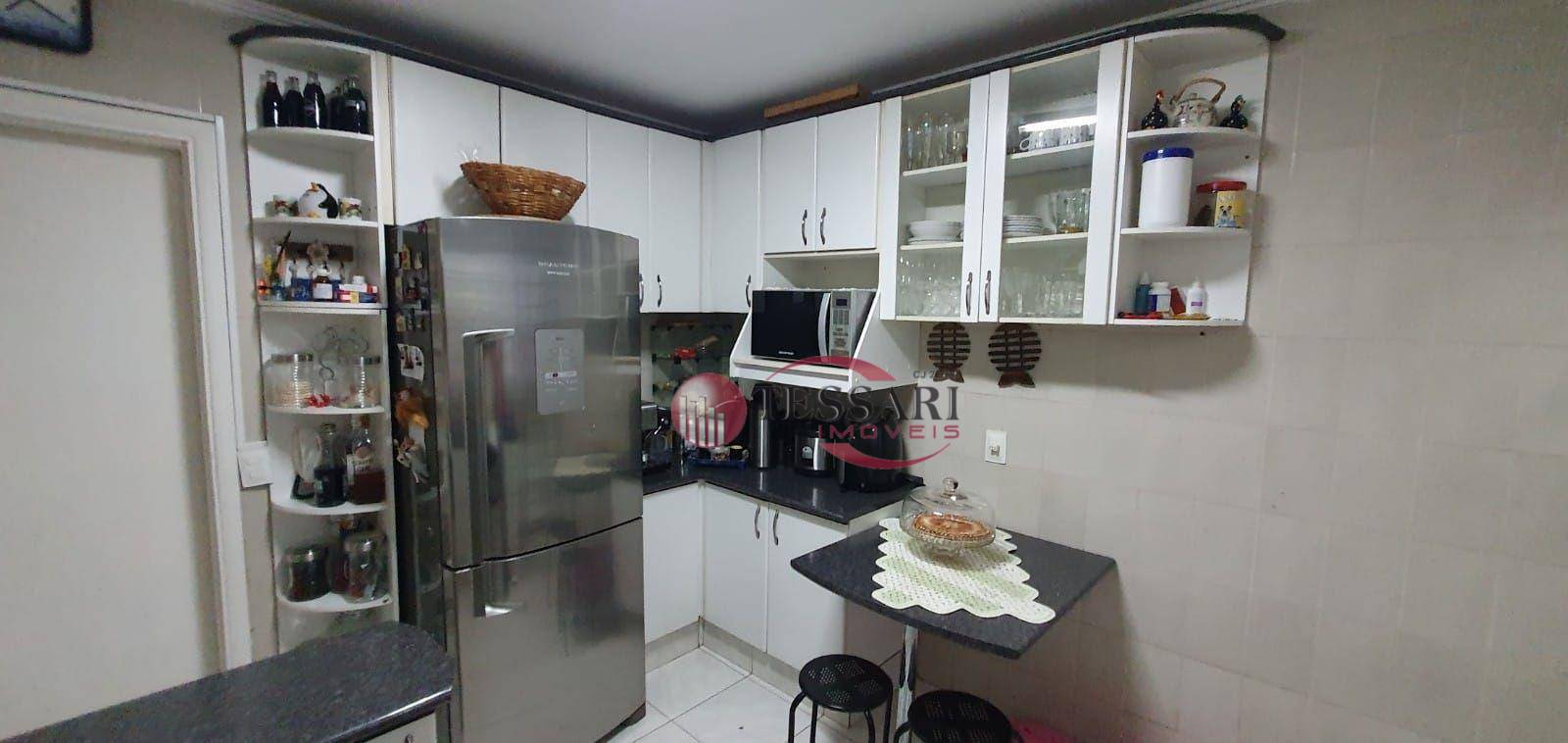 Apartamento à venda com 2 quartos, 117m² - Foto 11