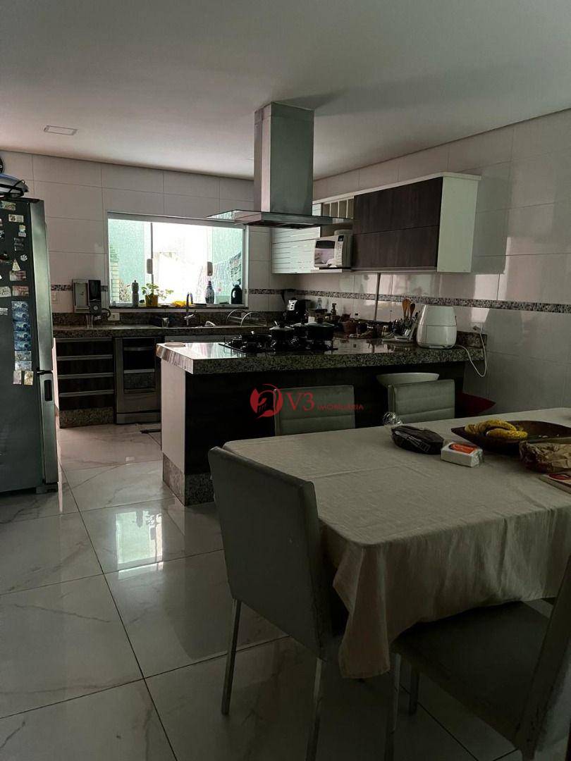 Sobrado à venda com 3 quartos, 113m² - Foto 11
