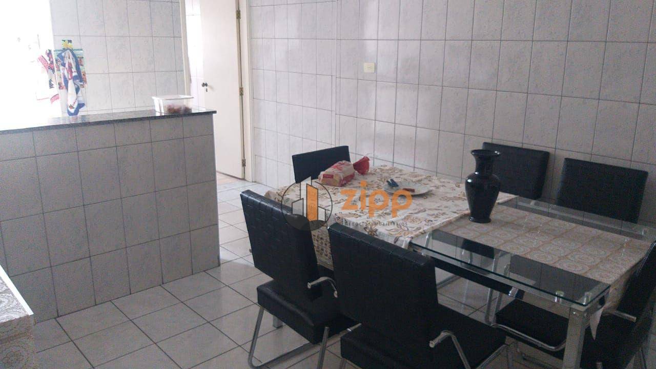 Sobrado à venda com 4 quartos, 300m² - Foto 13