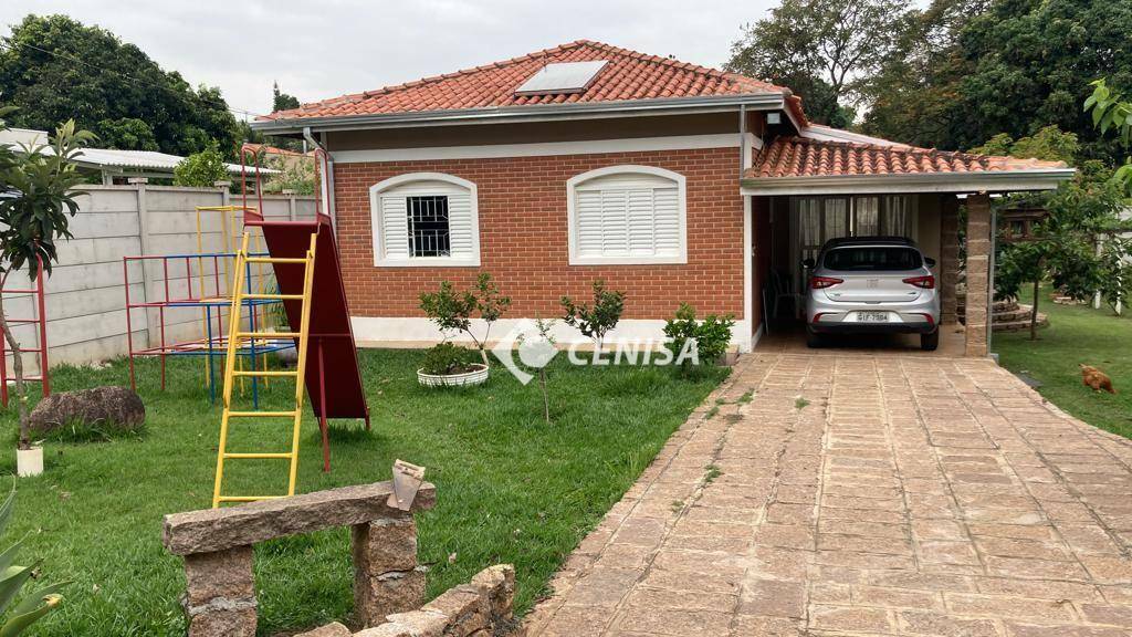 Chácara à venda com 2 quartos, 243m² - Foto 1