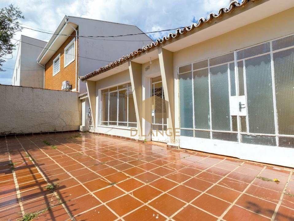 Casa à venda com 3 quartos, 136m² - Foto 2