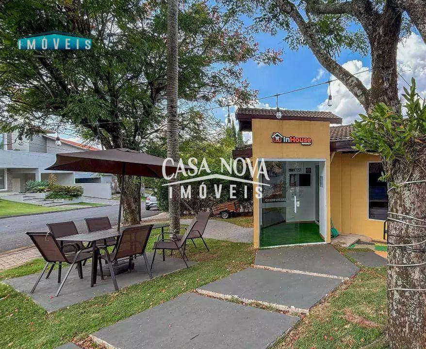 Casa de Condomínio para alugar com 3 quartos, 197m² - Foto 18