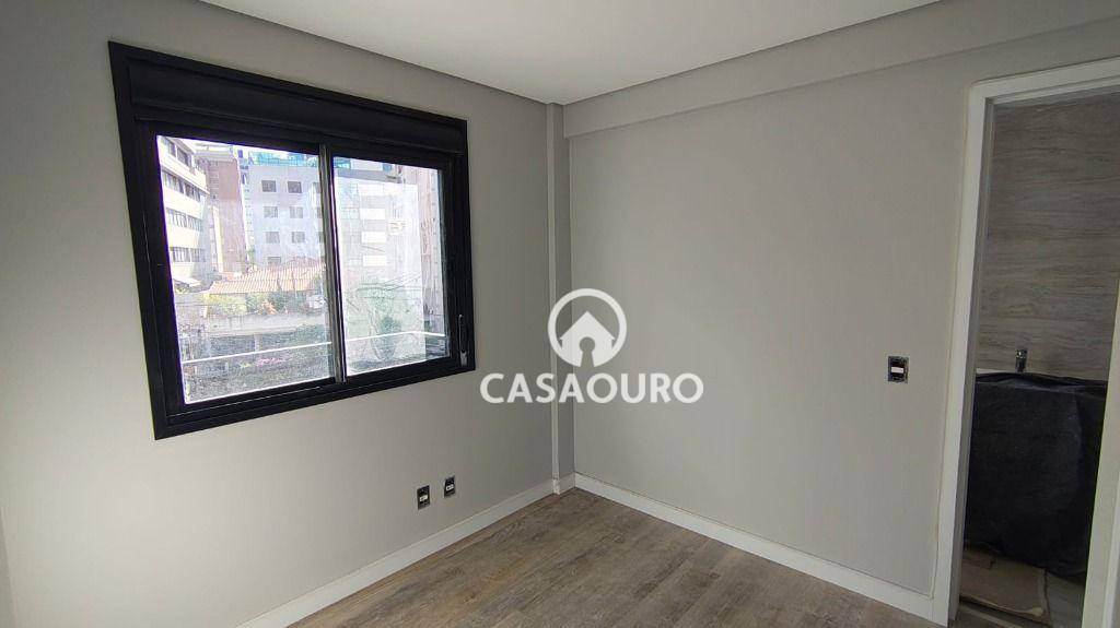 Apartamento à venda com 4 quartos, 125m² - Foto 17