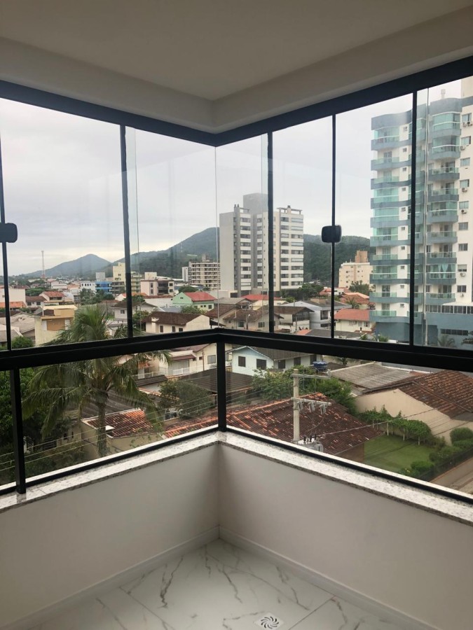 Apartamento à venda com 3 quartos, 97m² - Foto 13