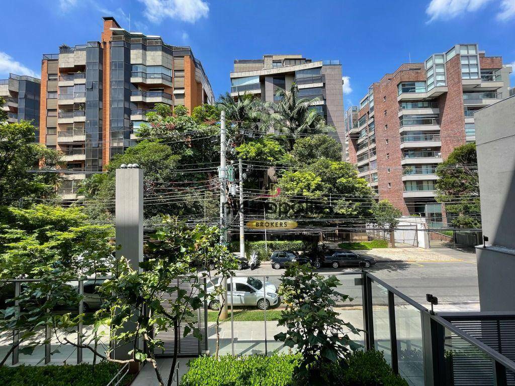 Apartamento à venda com 4 quartos, 315m² - Foto 10