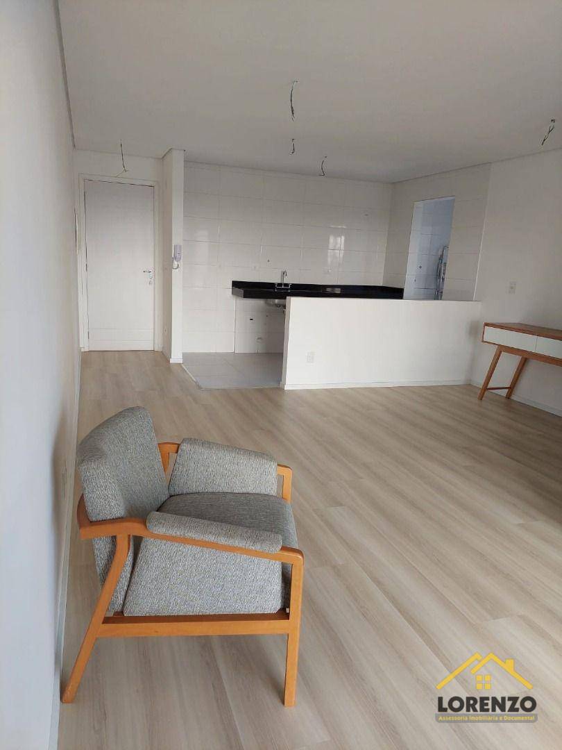 Apartamento à venda com 3 quartos, 90m² - Foto 4