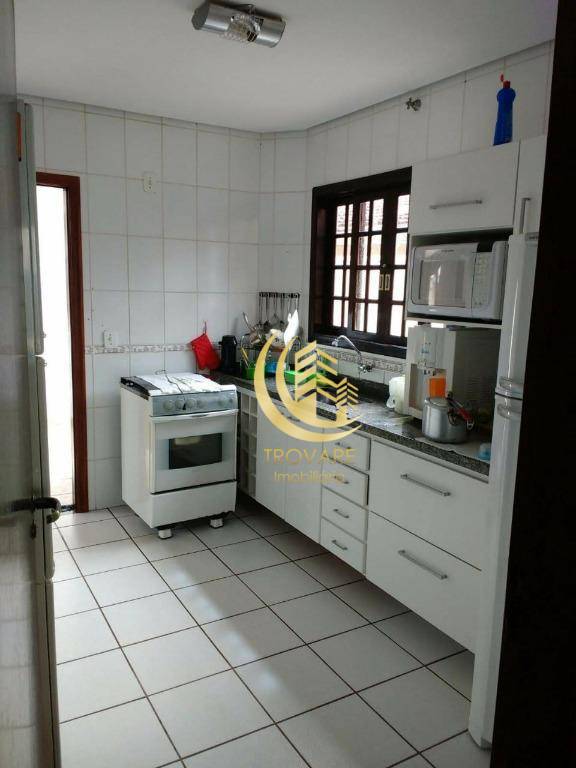 Sobrado à venda com 3 quartos, 170m² - Foto 4