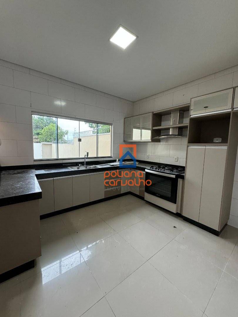 Casa à venda com 3 quartos, 220m² - Foto 39