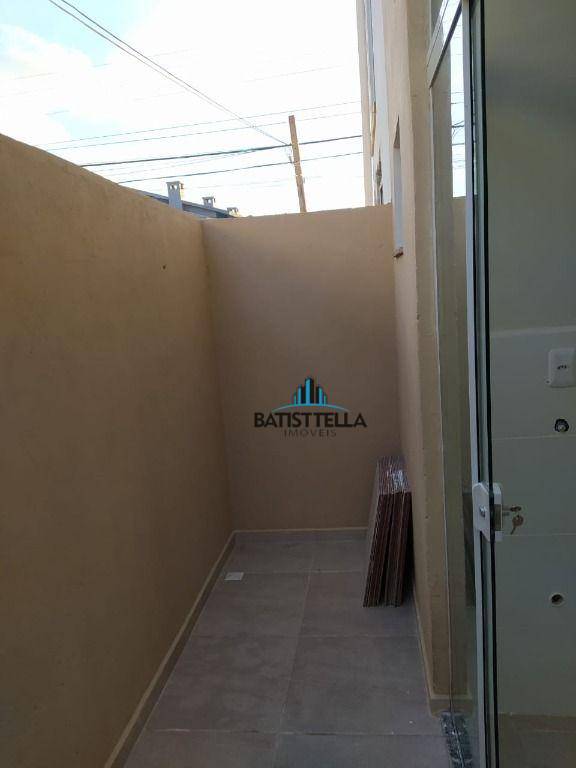 Sobrado à venda com 2 quartos, 70m² - Foto 5