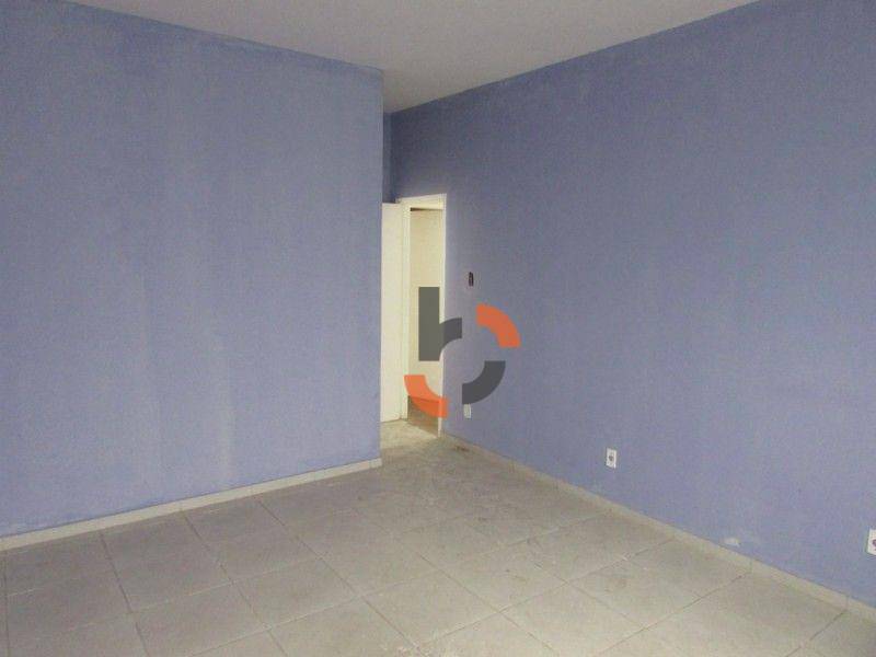 Casa à venda com 3 quartos, 460m² - Foto 13