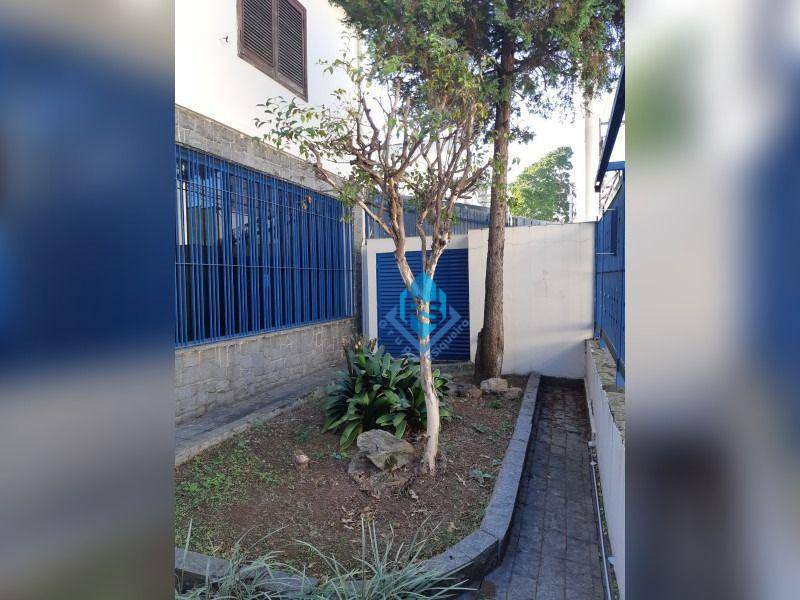 Sobrado à venda e aluguel com 3 quartos, 345m² - Foto 22