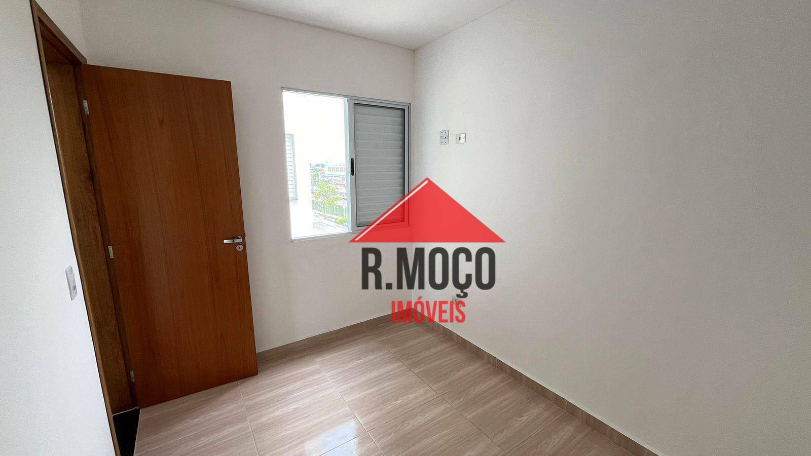 Apartamento para alugar com 2 quartos, 37m² - Foto 12
