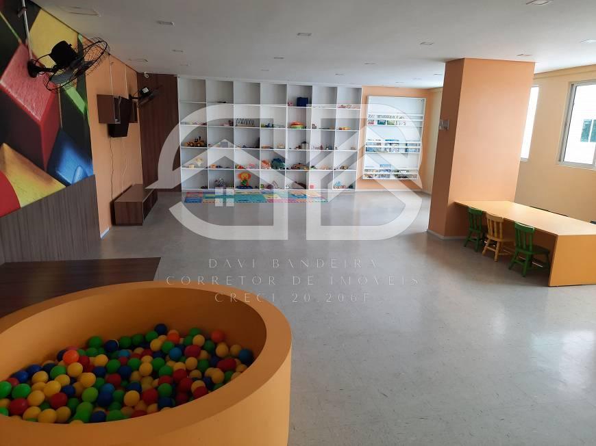 Apartamento à venda com 3 quartos, 91m² - Foto 17