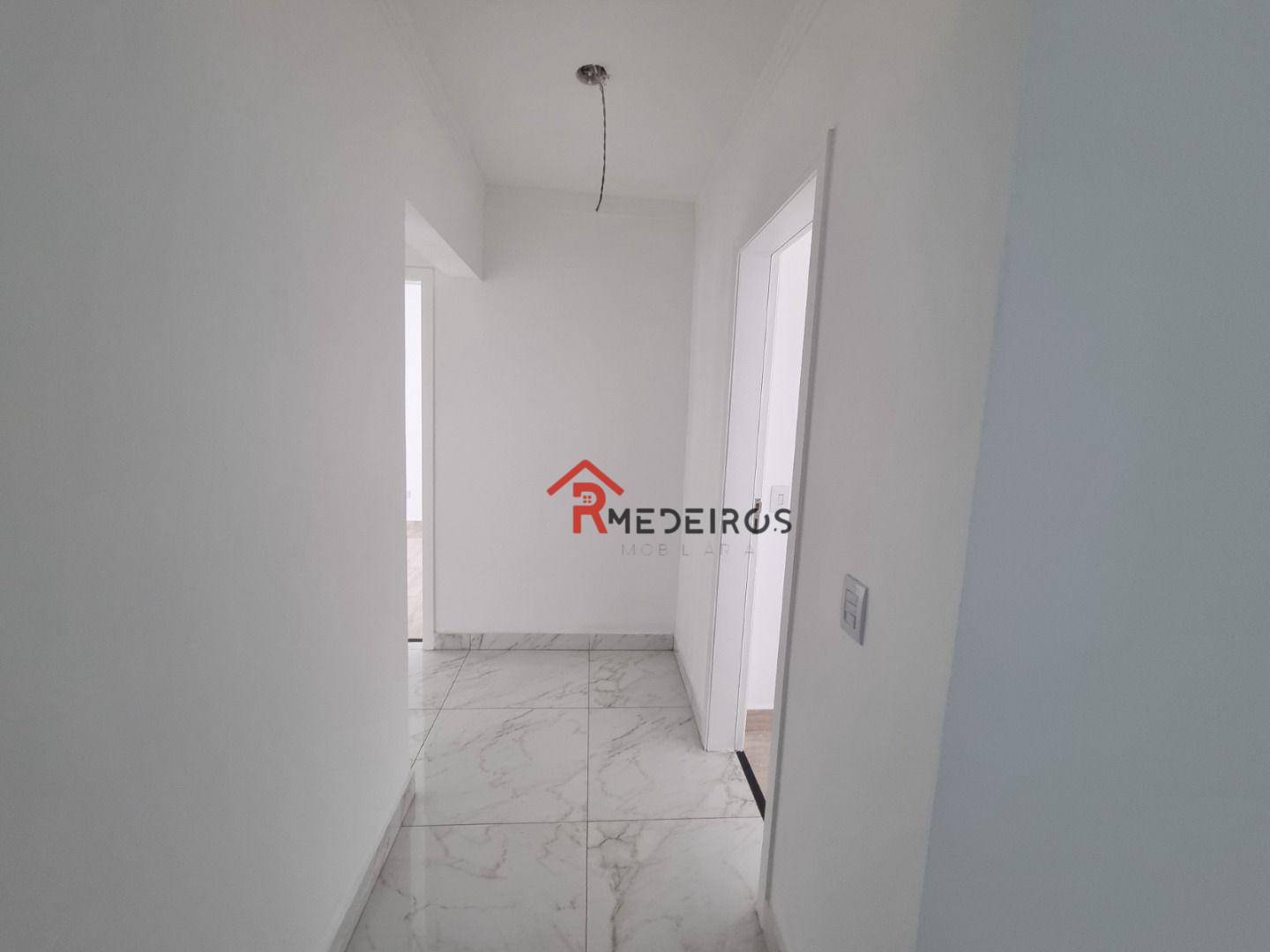 Apartamento à venda com 3 quartos, 140m² - Foto 9