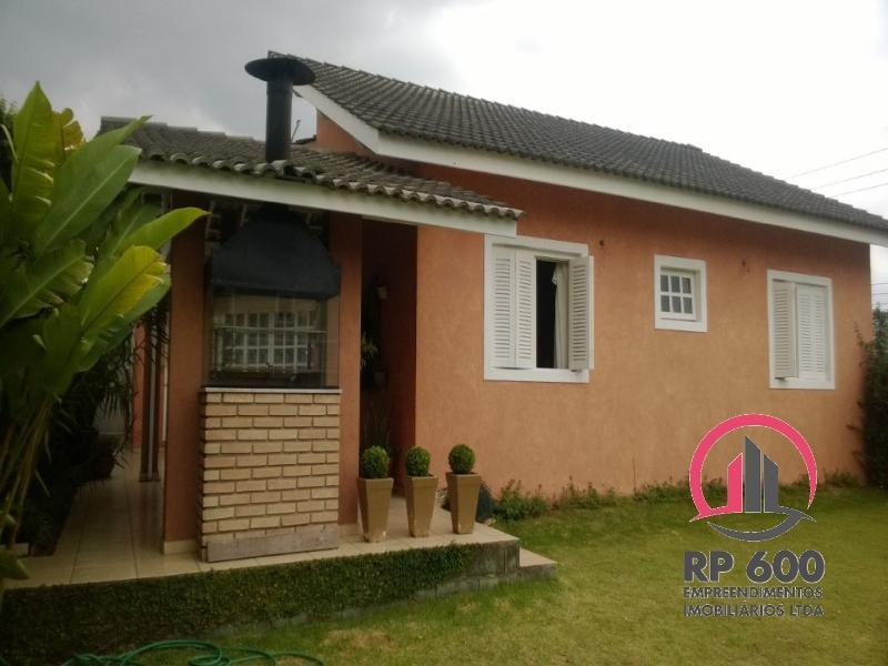 Casa de Condomínio à venda com 3 quartos, 241m² - Foto 2