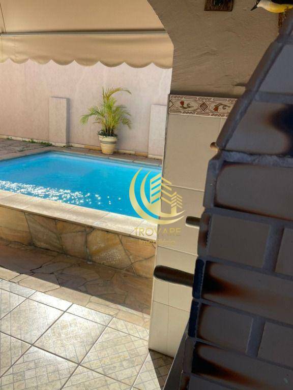Casa à venda e aluguel com 4 quartos, 180m² - Foto 16