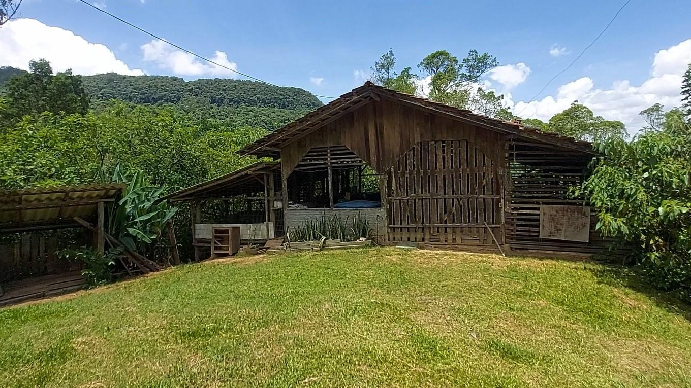 Fazenda à venda com 8 quartos, 120000m² - Foto 40