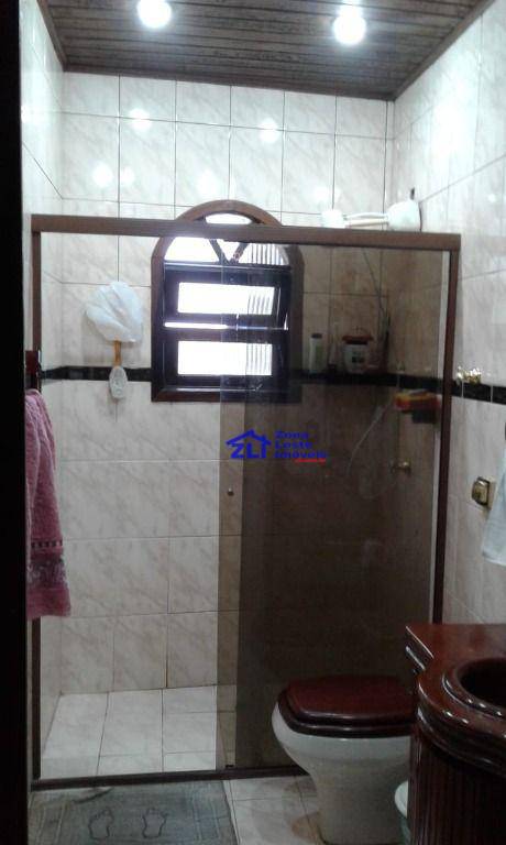 Sobrado à venda com 2 quartos, 140m² - Foto 16