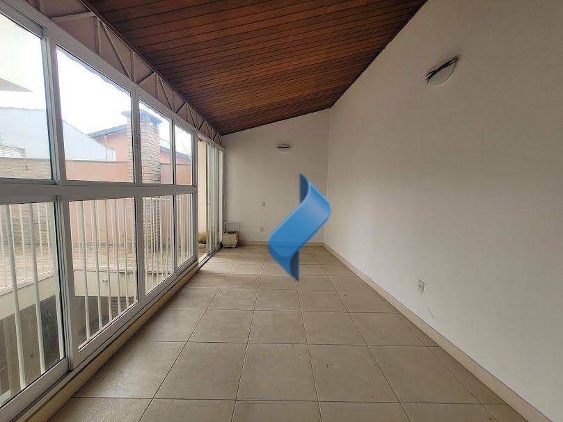 Casa à venda e aluguel com 3 quartos, 277m² - Foto 66