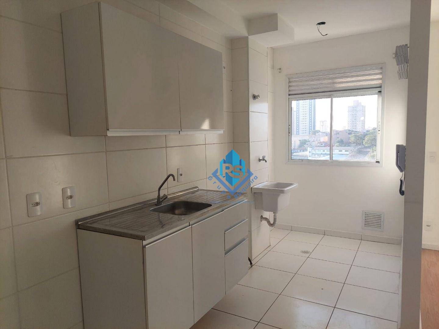 Apartamento para alugar com 2 quartos, 50m² - Foto 8