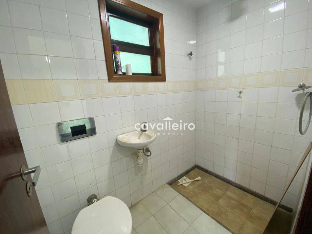 Casa à venda com 4 quartos, 218m² - Foto 14