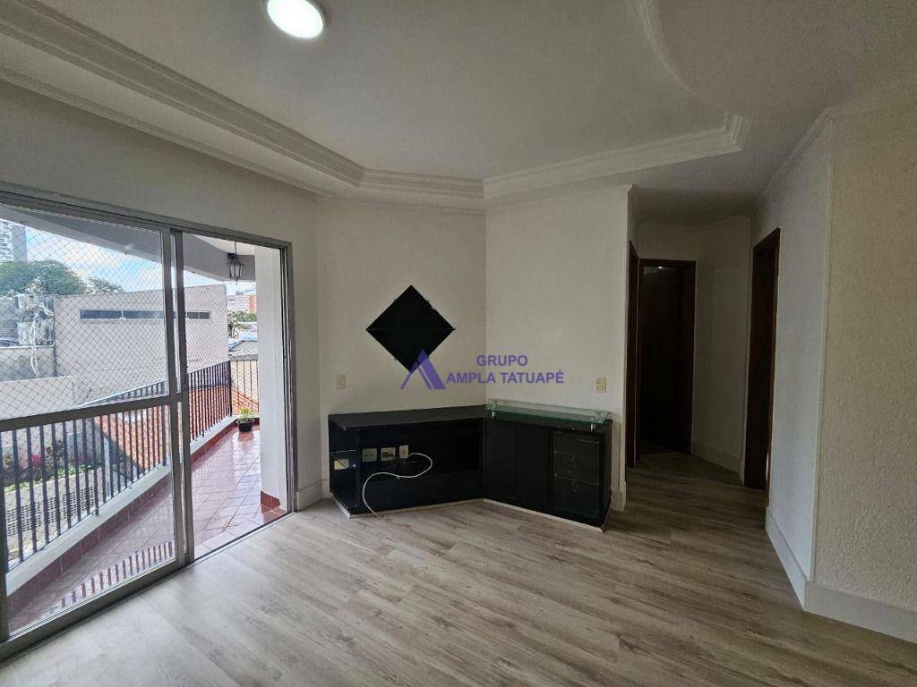 Apartamento para alugar com 2 quartos, 65m² - Foto 10