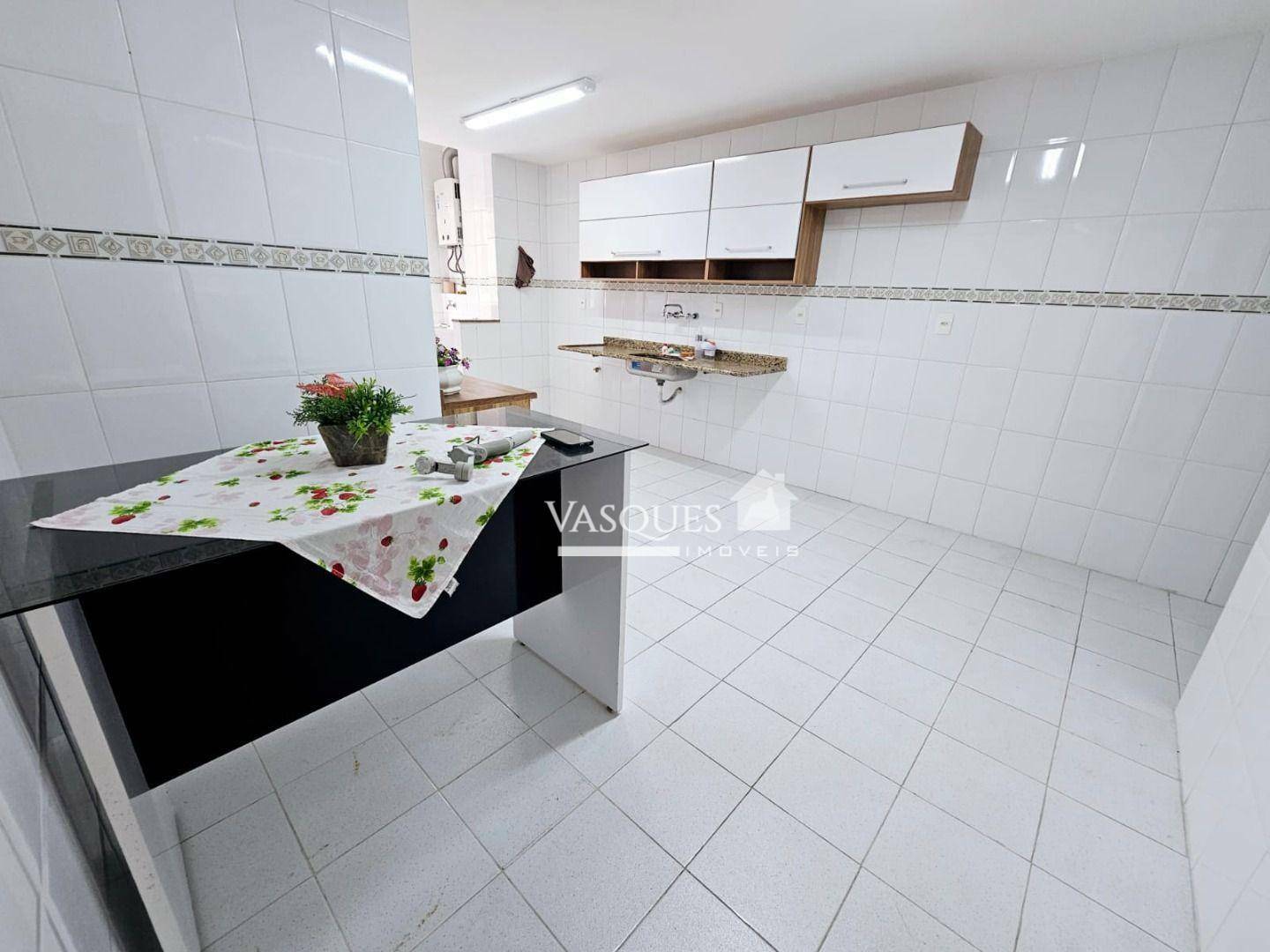 Apartamento à venda com 3 quartos, 120m² - Foto 12