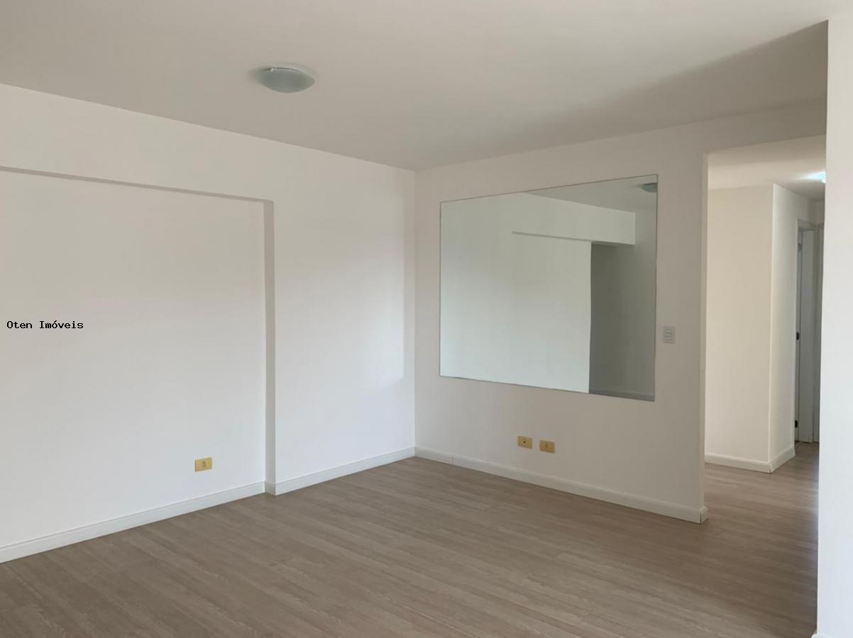 Apartamento à venda com 3 quartos, 110m² - Foto 4