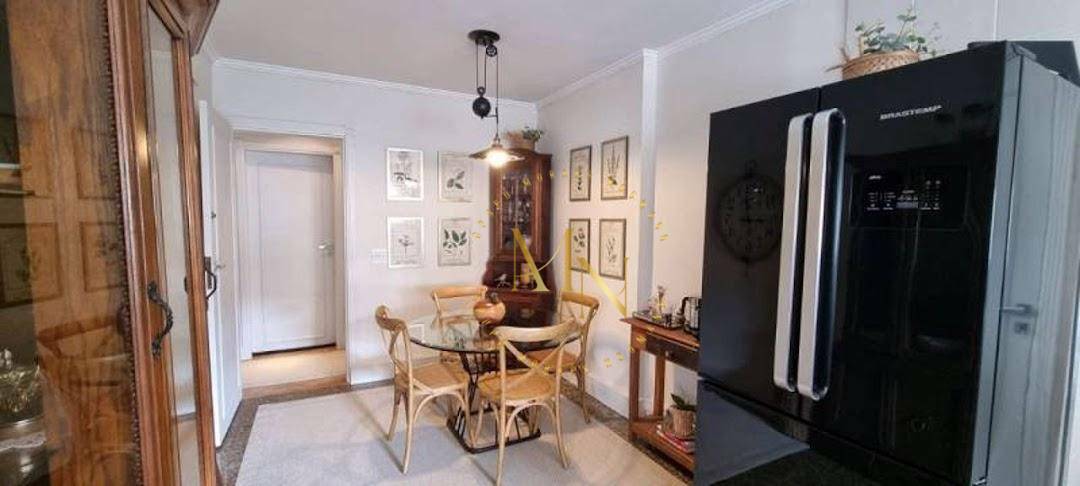 Apartamento à venda com 4 quartos, 225m² - Foto 6