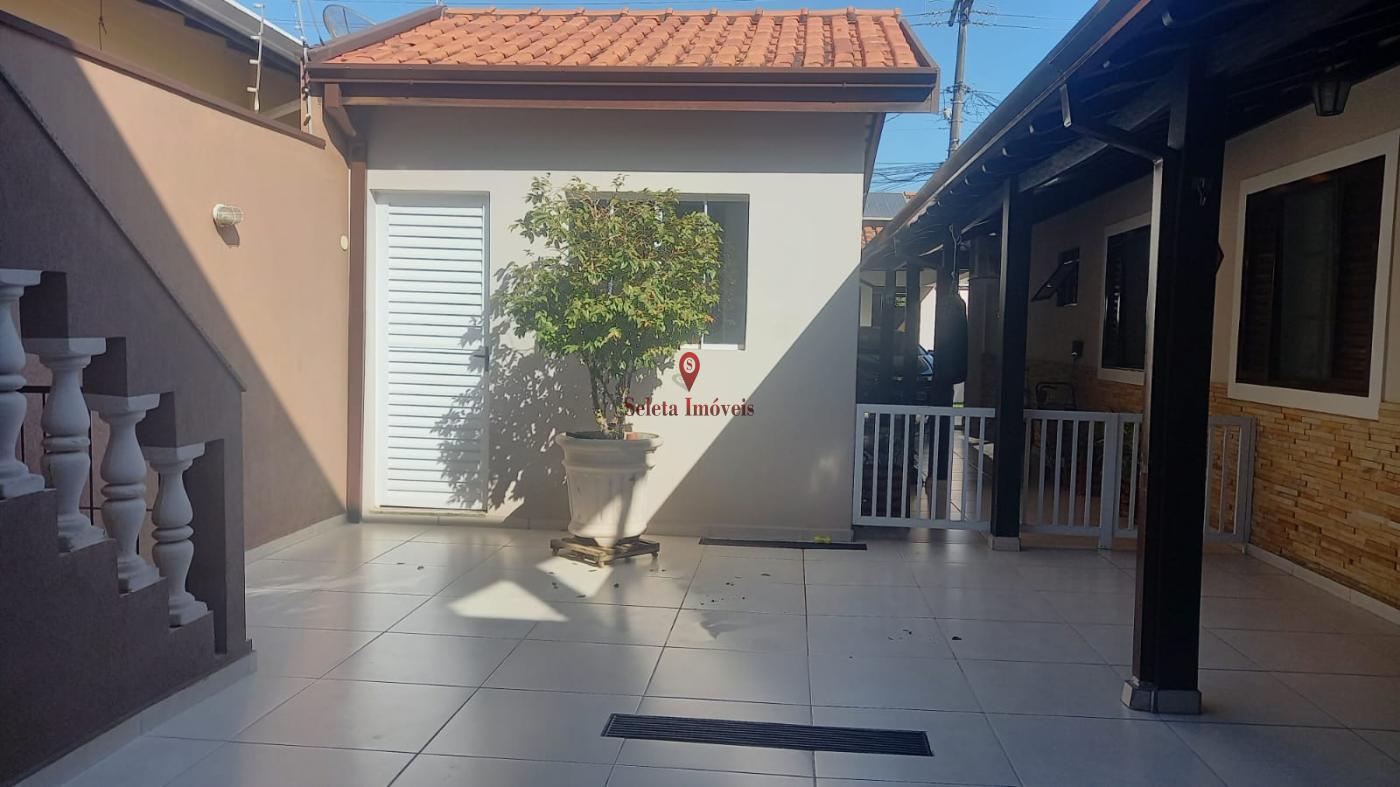 Casa à venda com 3 quartos, 212m² - Foto 5