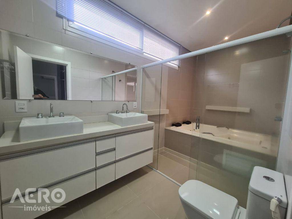 Casa de Condomínio à venda com 3 quartos, 222m² - Foto 55