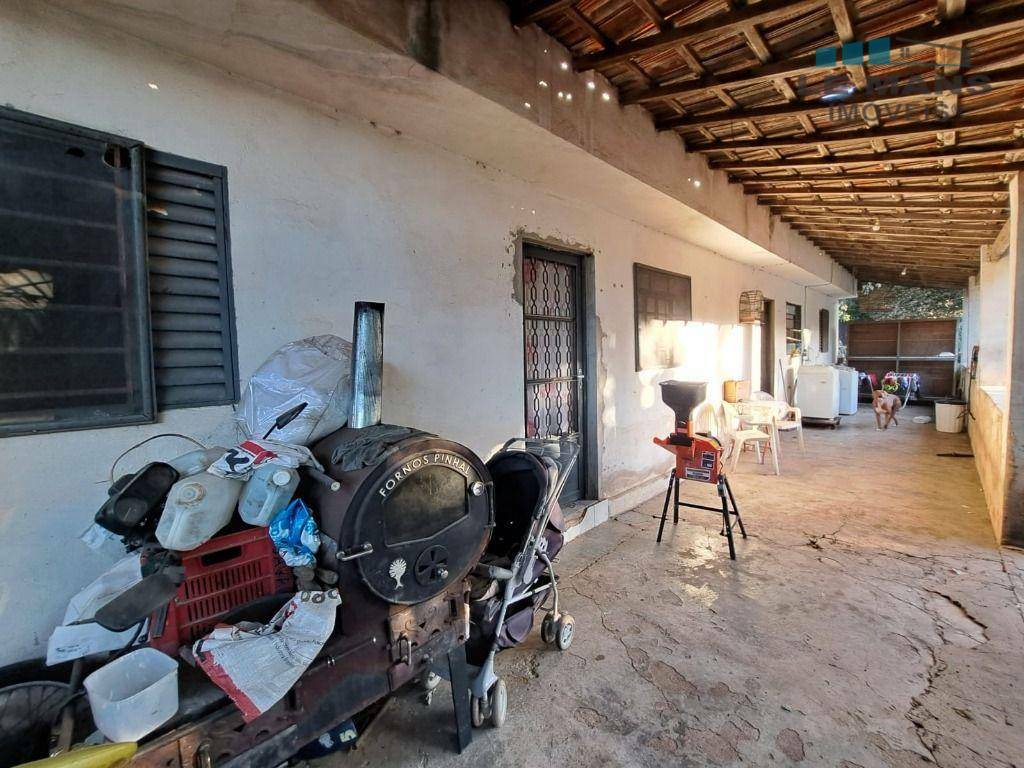 Chácara à venda com 9 quartos, 1500m² - Foto 18