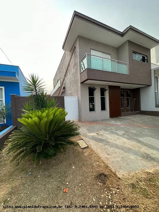 Casa de Condomínio para alugar, 220m² - Foto 1