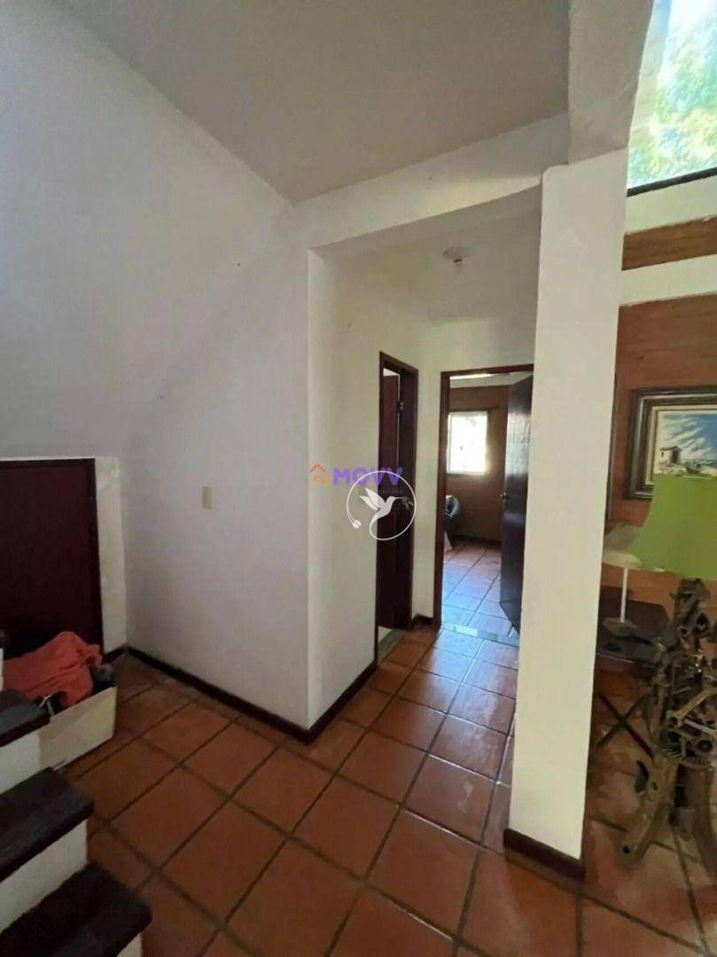 Casa de Condomínio à venda com 4 quartos, 280m² - Foto 3