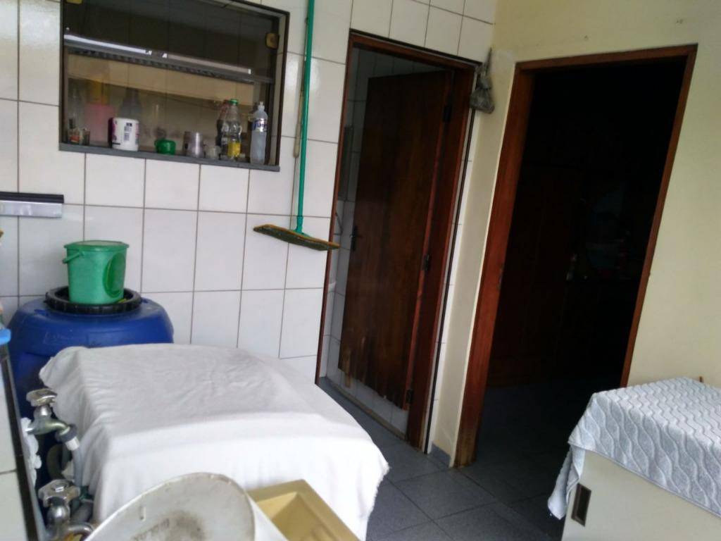 Sobrado à venda com 3 quartos, 250m² - Foto 37