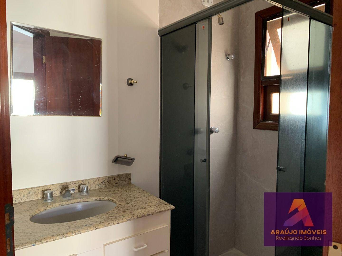 Casa de Condomínio à venda com 4 quartos, 300m² - Foto 13