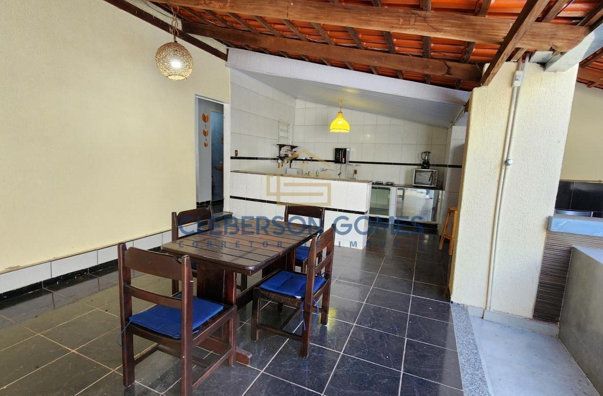 Casa à venda com 3 quartos, 300m² - Foto 12