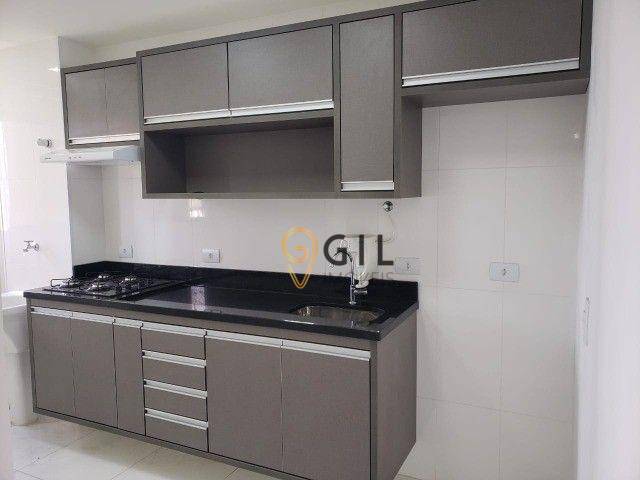 Apartamento à venda com 2 quartos, 66m² - Foto 4