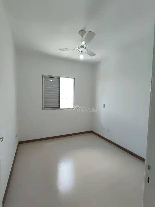 Apartamento à venda com 3 quartos, 61m² - Foto 14