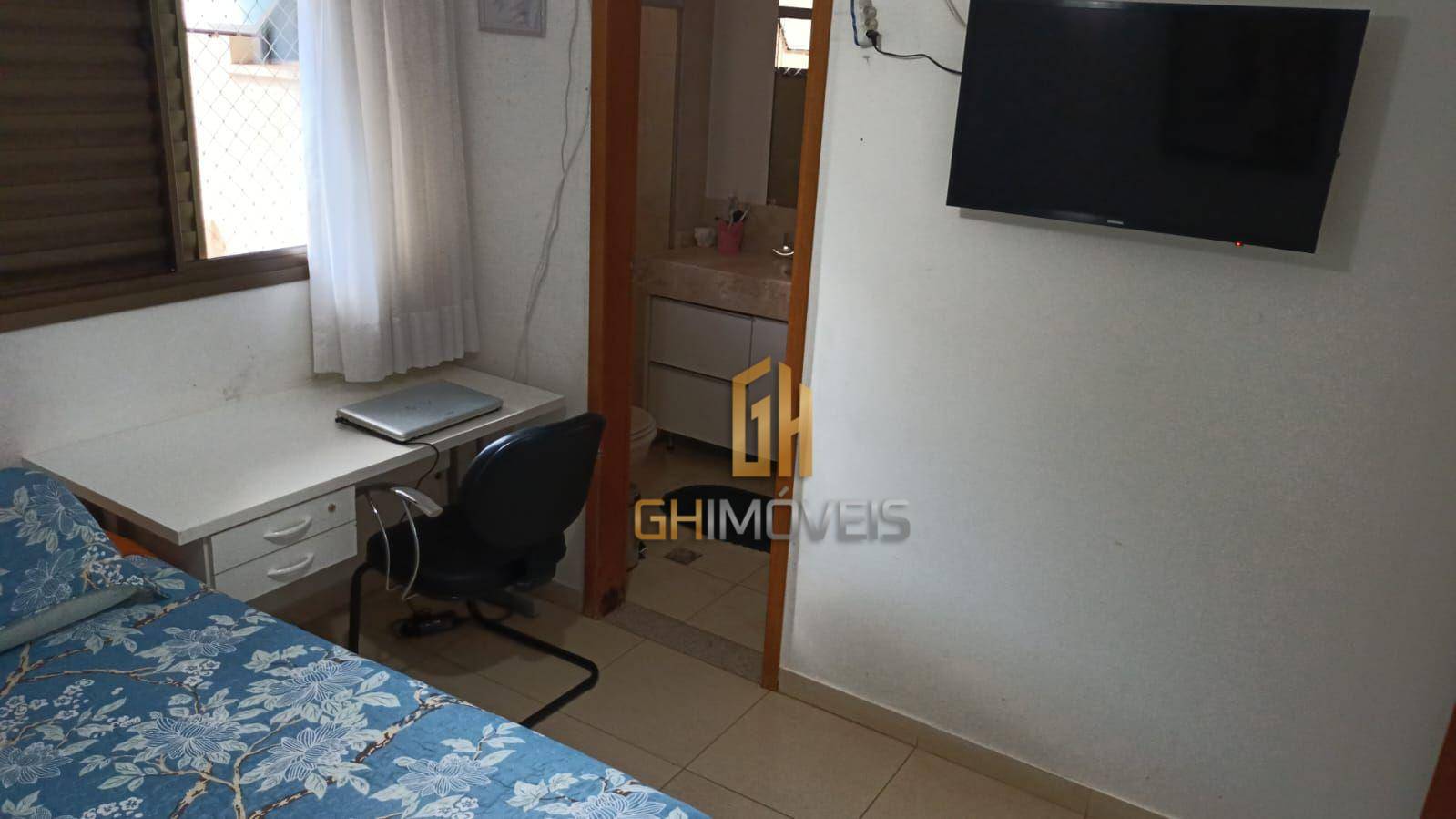 Apartamento à venda com 4 quartos, 147m² - Foto 18