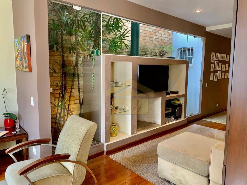 Sobrado à venda com 4 quartos, 201m² - Foto 5