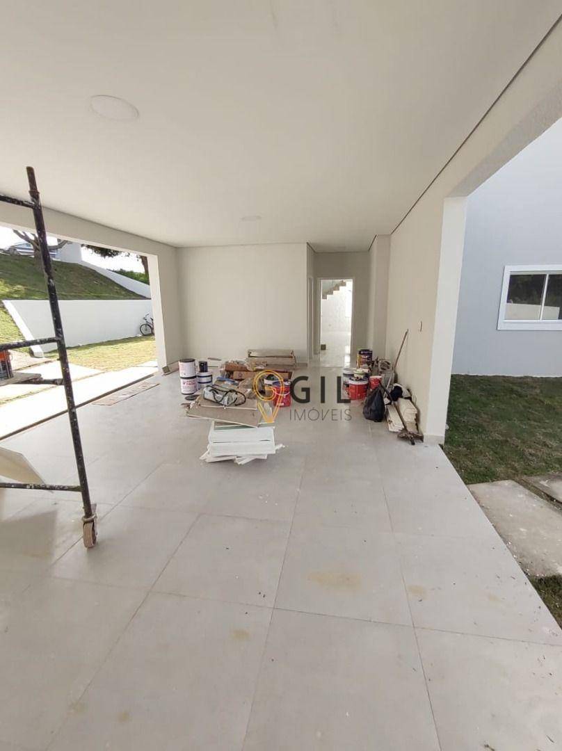 Sobrado à venda com 4 quartos, 300m² - Foto 20