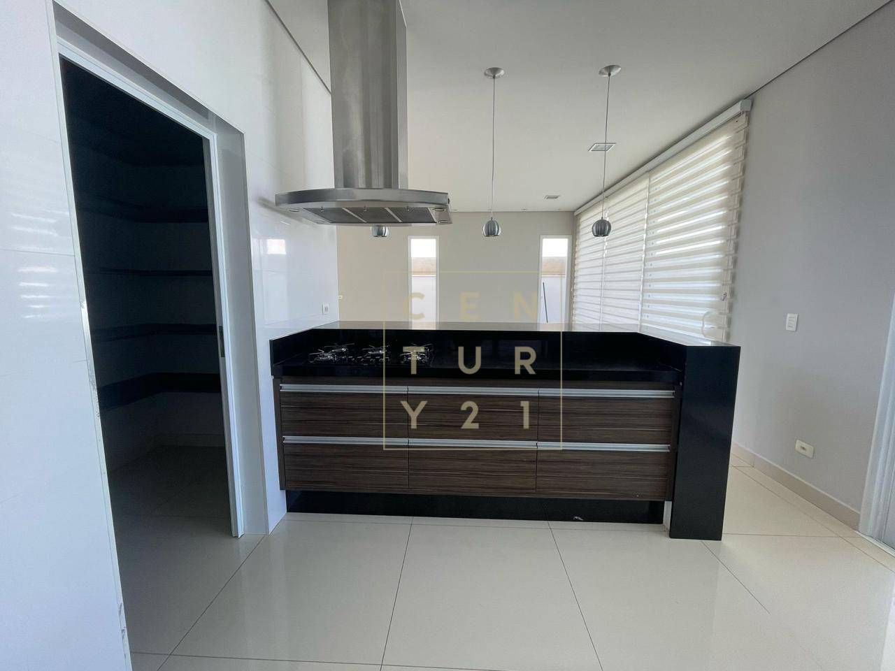 Casa de Condomínio à venda e aluguel com 3 quartos, 226m² - Foto 35