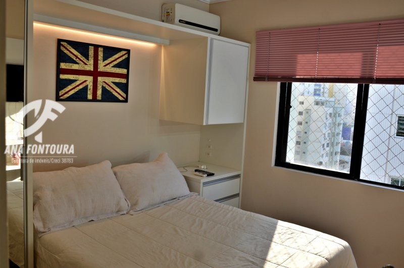 Apartamento à venda com 3 quartos, 100m² - Foto 27