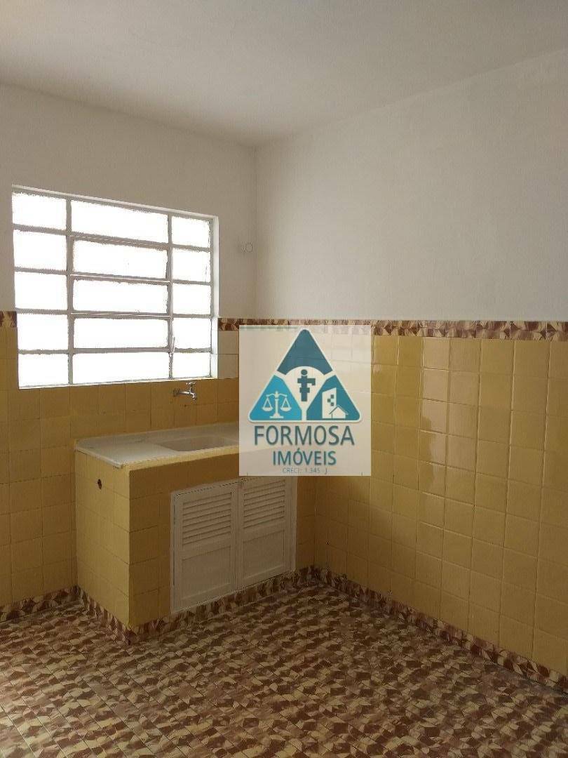 Casa para alugar com 1 quarto, 20m² - Foto 7