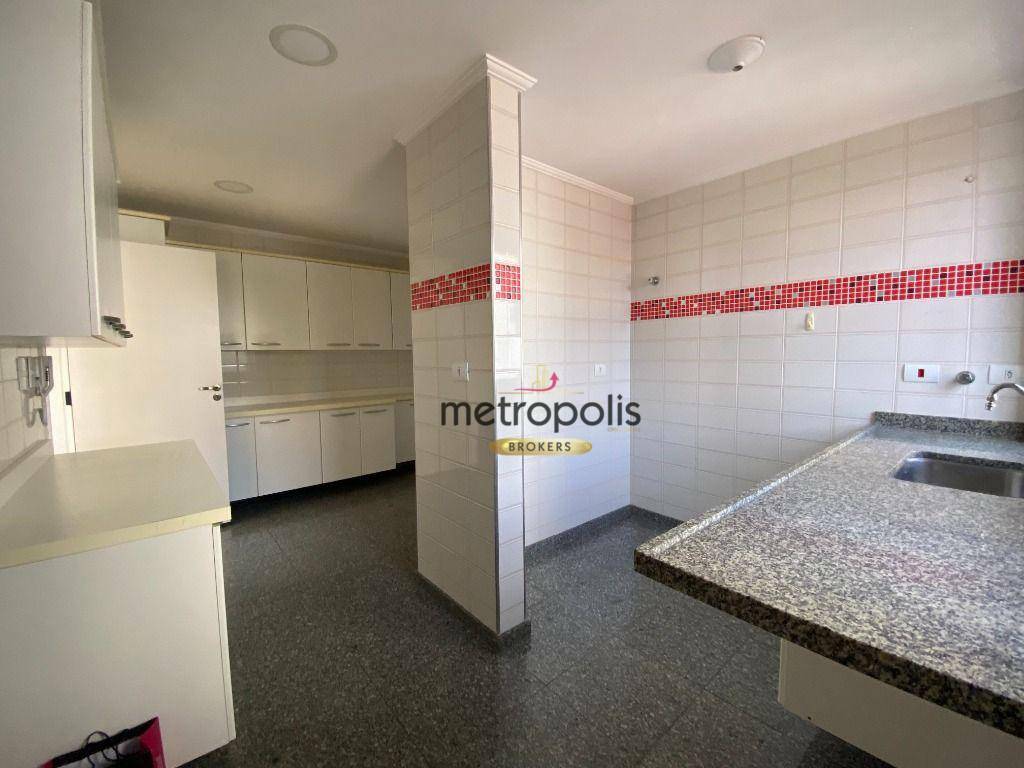 Apartamento à venda com 4 quartos, 200m² - Foto 18