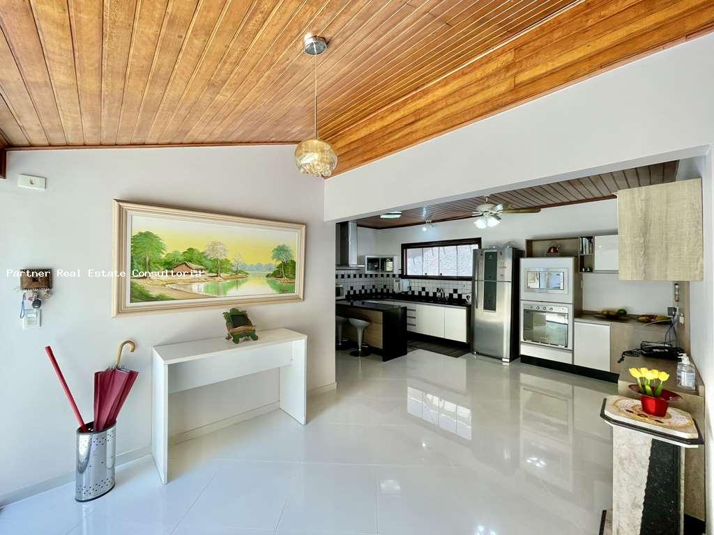 Casa à venda com 3 quartos, 1144m² - Foto 27