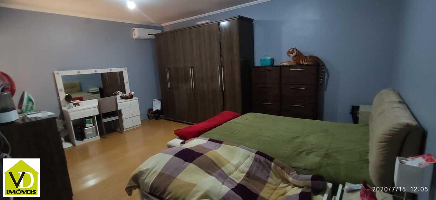 Casa à venda com 3 quartos, 197m² - Foto 11