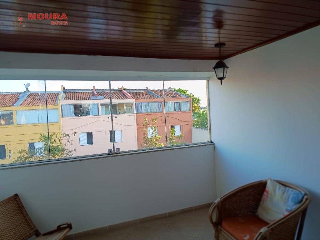 Sobrado à venda com 4 quartos, 120m² - Foto 12